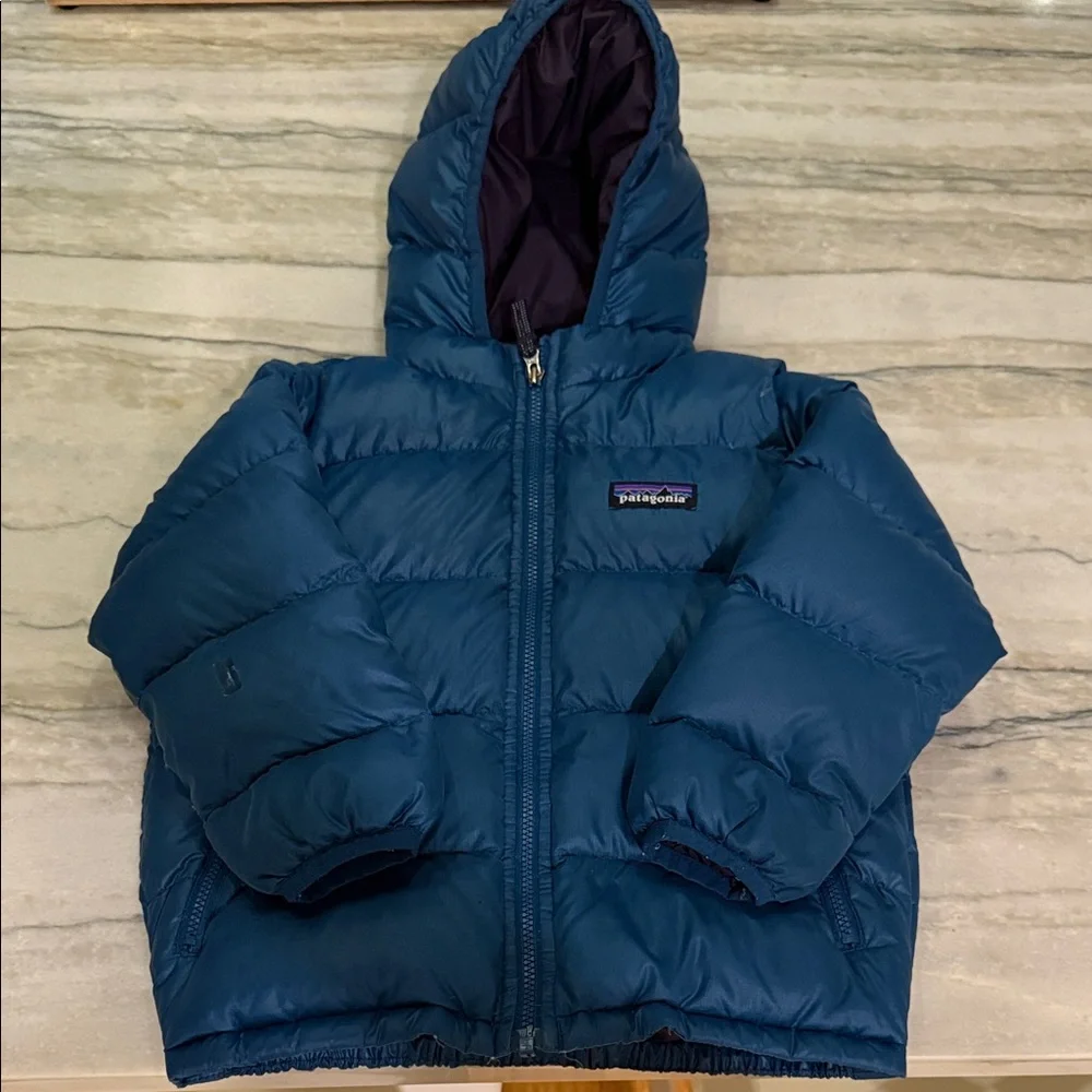 Patagonia Blue Hi Loft Down Hooded Puffer Jackets. 3T and 4T - Picture 2 of 9